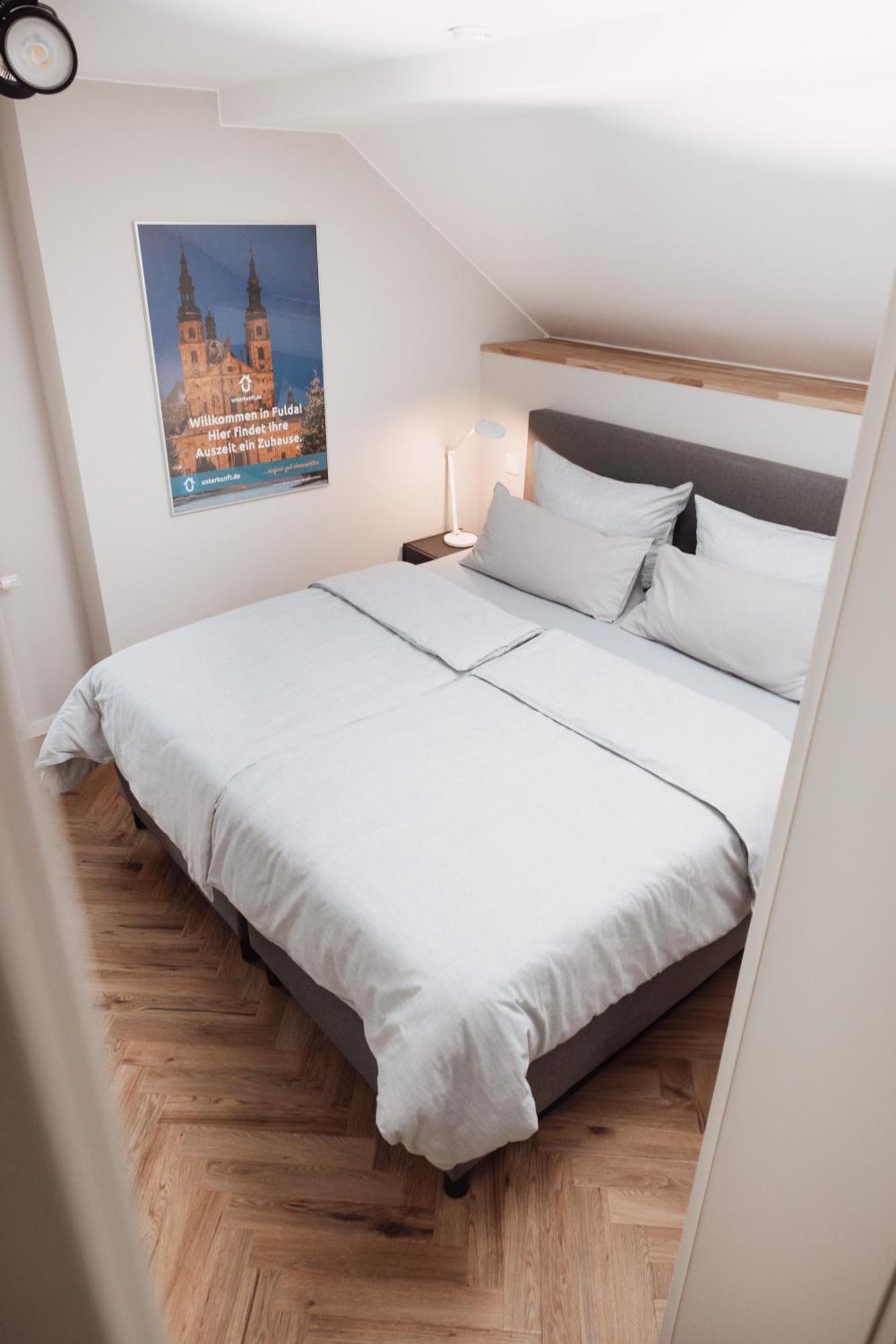 Dom Apartment IV - Modern & Zentral Mit Kostenfreiem Parkplatz Fulda Eksteriør billede